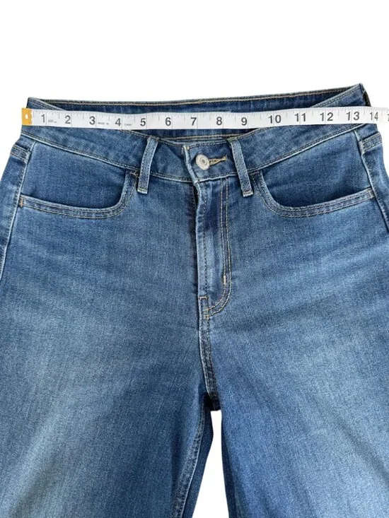 Old Navy High Rise Wow Wide Leg Jeans Light Wash Stretch Casual Size 2 - Picture 6 of 11